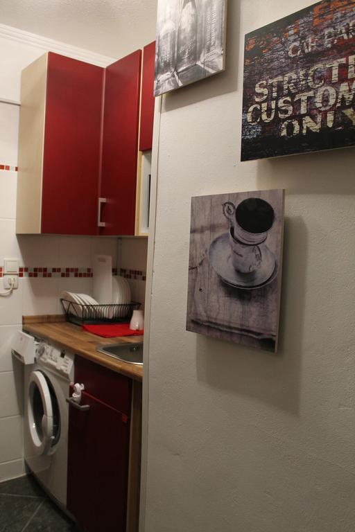 Fair Trade Apartment *